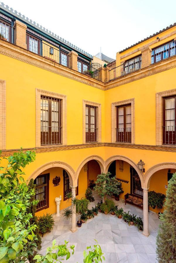 Genteel Home Giralda Sevilla Exteriör bild